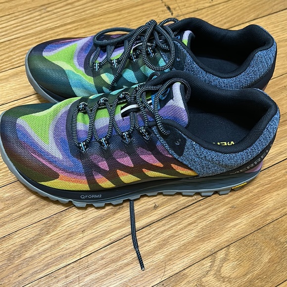 Merrell Shoes - Merrell Antora 2 Rainbow womens size 8.5, excellent condition
